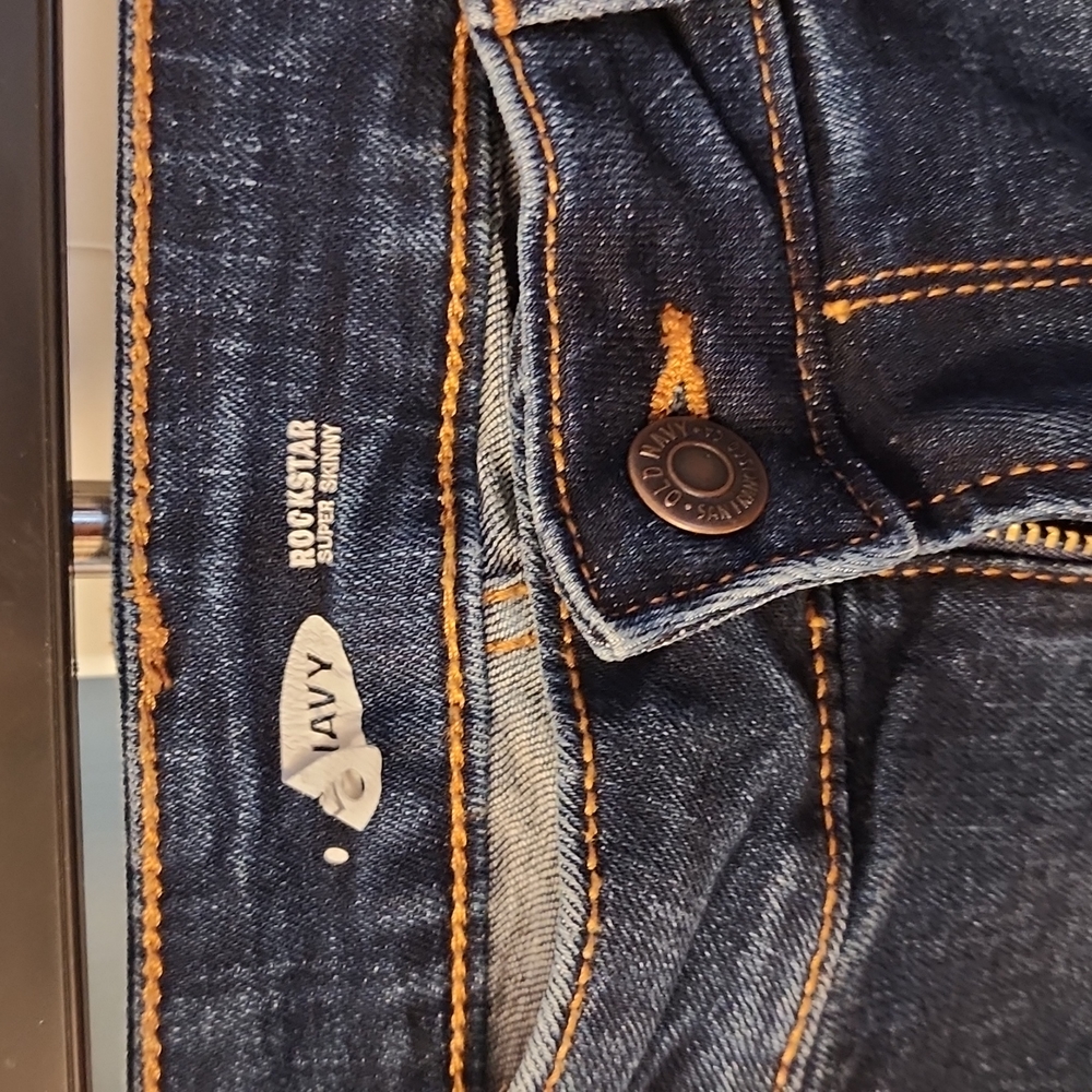 Old Navy Rockstar Super Skinny